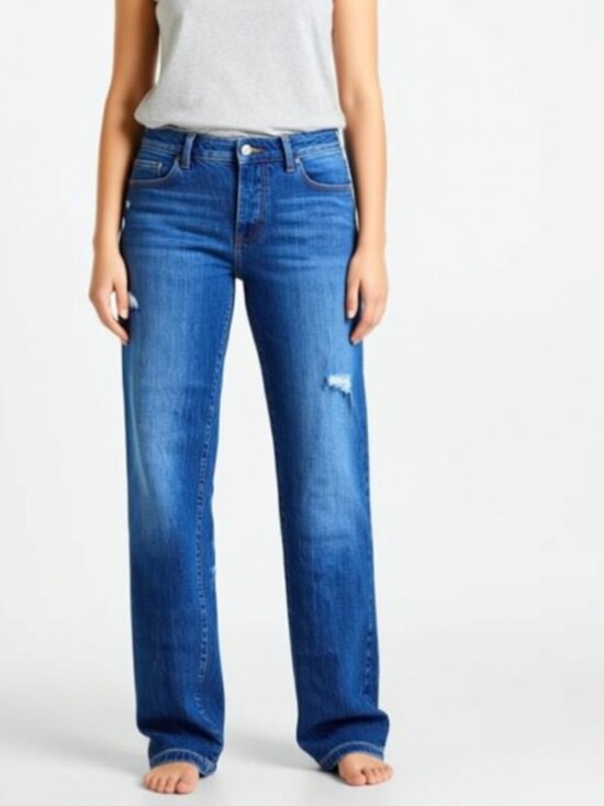 LOFT Denim - LOFT Button Down Fly Distressed Jeans Size 28P (WJLFT)